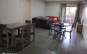 Amplio y cómodo apartamento con bella vista en pleno centro
