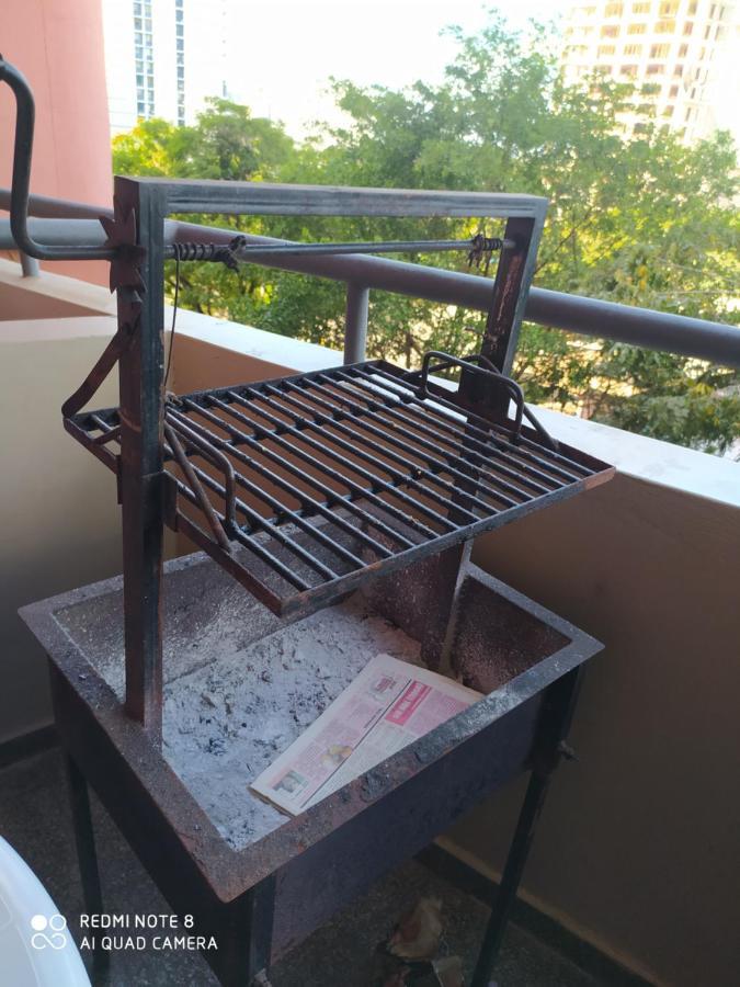 Amplio y cómodo apartamento con bella vista en pleno centro Cidade do Leste Exterior foto